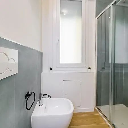 Motor Valley Boutique - 3 Apartment *